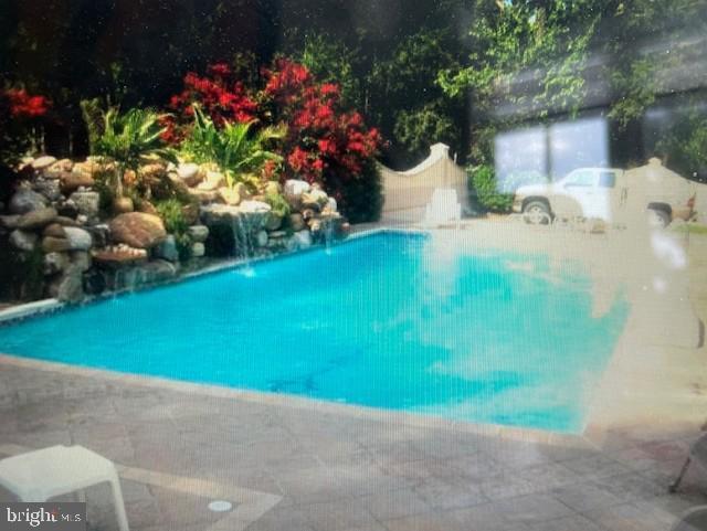 Building Photo - 5301 Goldsboro Rd