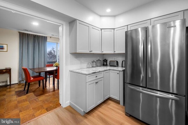 Building Photo - 103 Cross Keys Rd