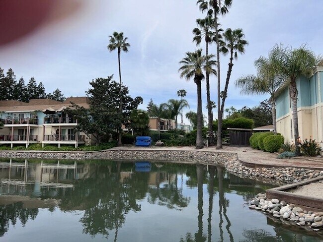 Building Photo - Lakeside living on Greenhaven, Sparkling Pool and covered parking