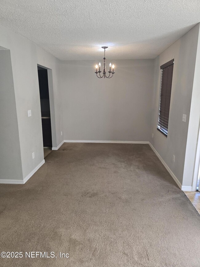 Building Photo - 468 Bentwood Ln