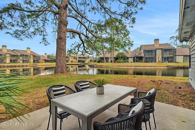 Building Photo - 181 Aruba Ln