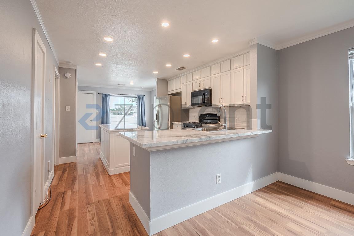 Building Photo - 919 Verde Trails Dr