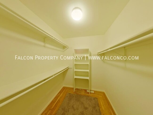Building Photo - 4205 Vesper Ct