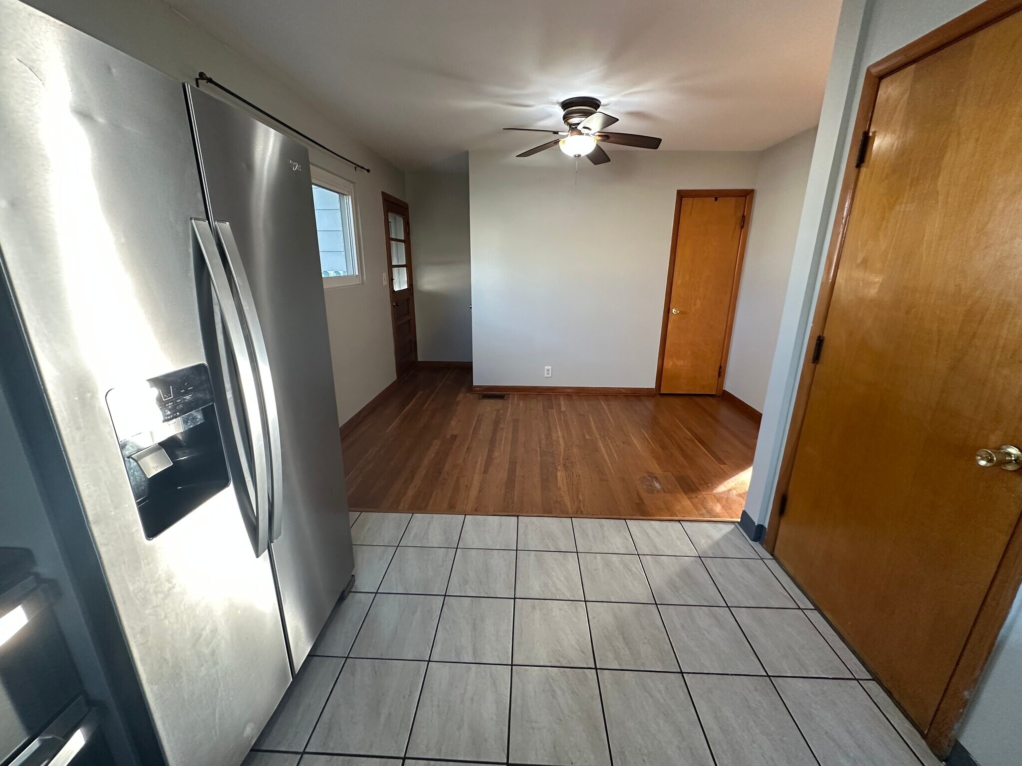 Kitchen/dining room - 884 Kingston Dr