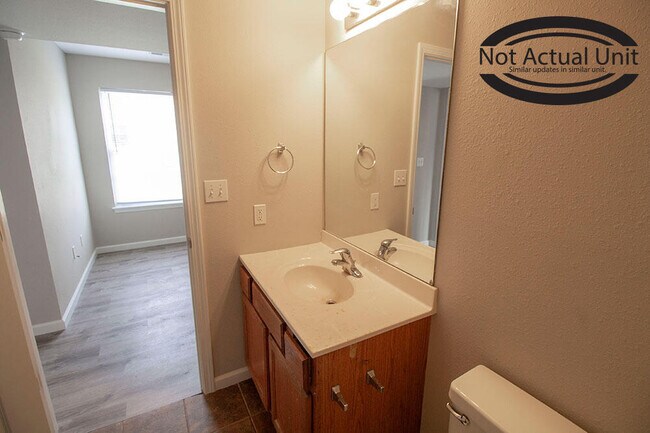 Building Photo - 1403 Bodie Dr