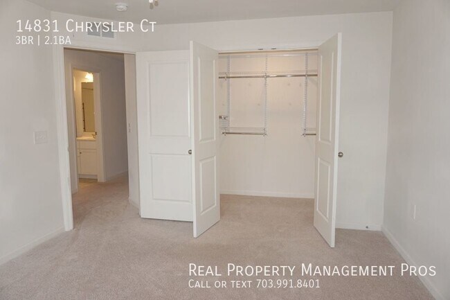 Building Photo - 14831 Chrysler Ct