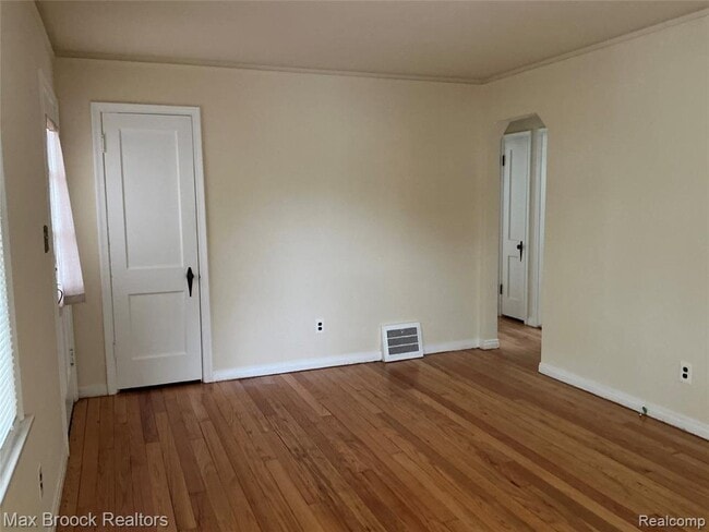 Building Photo - 2104 Brickley St