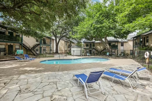 Building Photo - 1624 Aquarena Springs Dr