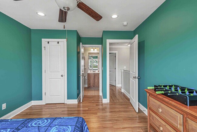 Building Photo - 158 Peytons Ridge Dr