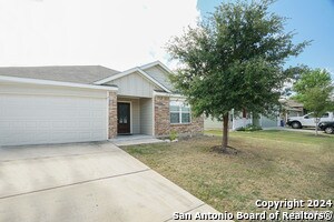 Primary Photo - 1924 Heather Glen Dr