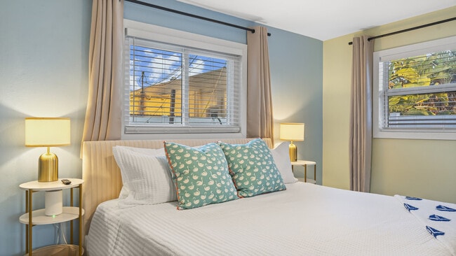 Building Photo - 79 S Brevard Ave