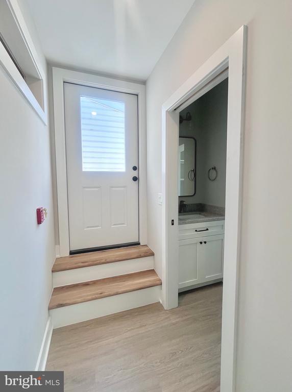 Building Photo - 216 W Front St