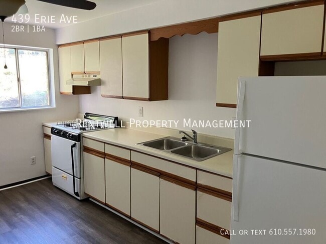 Building Photo - 439 Erie Ave