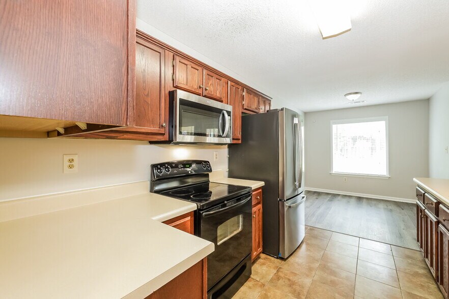 Building Photo - 2778 Fletcher View Dr