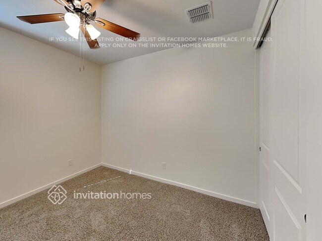 Building Photo - 17692 W Fetlock Trail