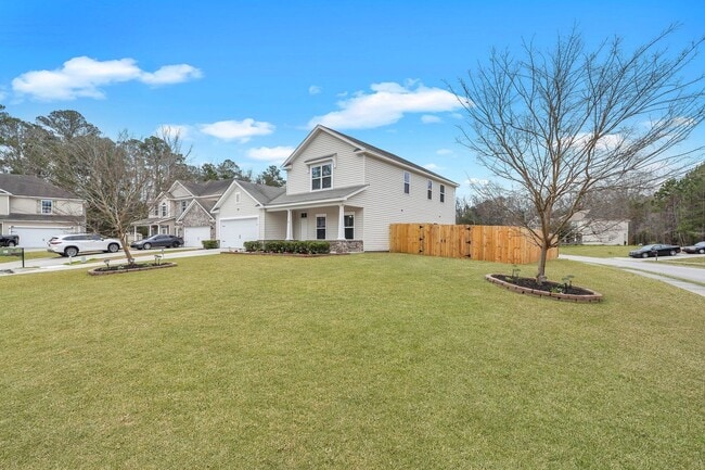 Building Photo - 1 Sunny Ct