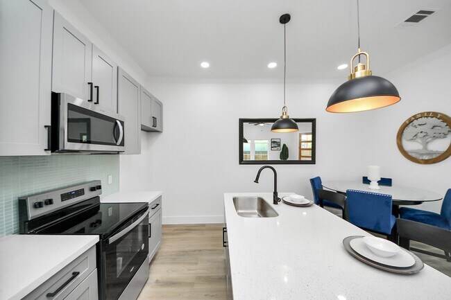 Building Photo - 9305 Jutland Rd