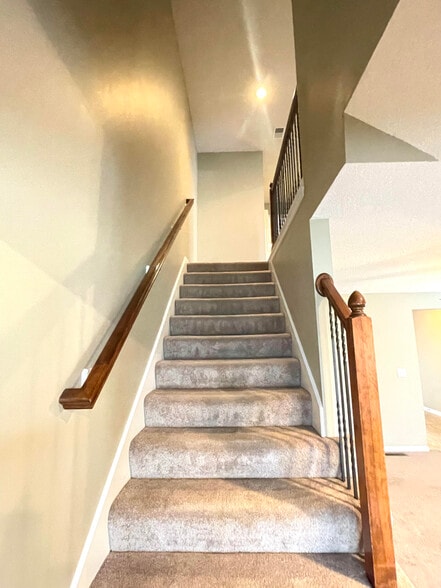 Building Photo - 4419 N 106th St