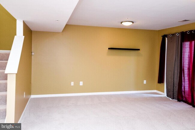 Building Photo - 1551 Falling Brook Ct