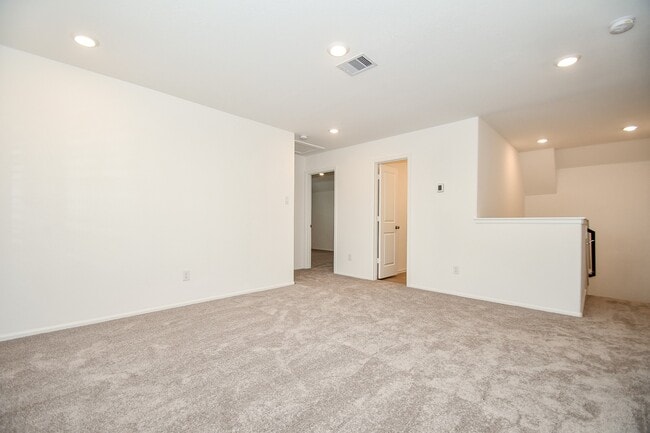 Building Photo - 5240 Pine Pass Dr