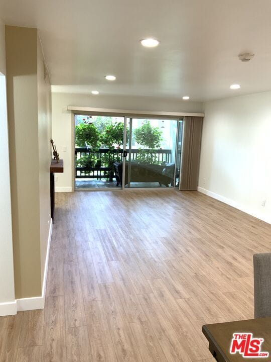 Building Photo - 5218 Raintree Cir