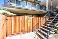 Building Photo - 5160 Westdale Dr