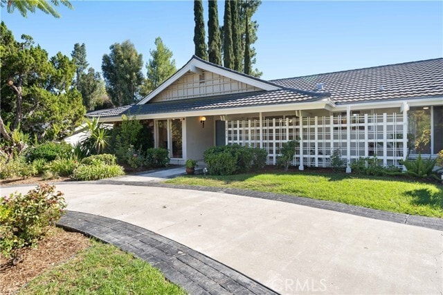 Building Photo - 20436 Wells Dr