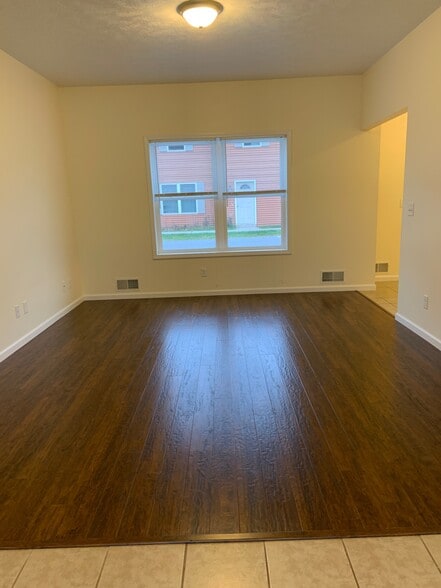 Building Photo - 204 Betsinger Rd