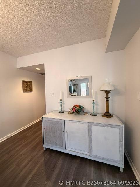 Building Photo - 3304 Aruba Way
