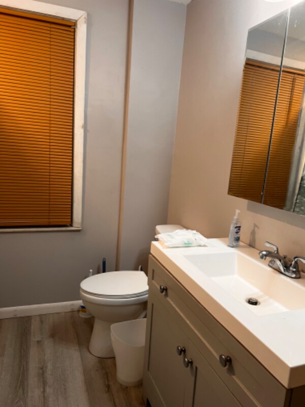 Building Photo - 64-66 Knollwood St