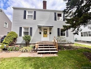 Building Photo - 142 Ellen Dr