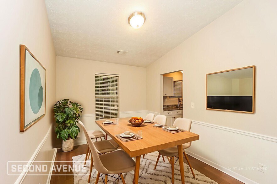 Building Photo - 6614 Rebecca Lou Ln