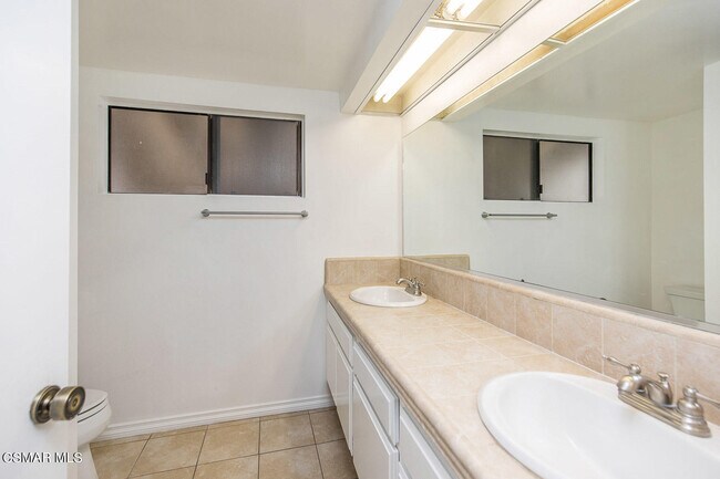 Building Photo - 30210 Rainbow Crest Dr
