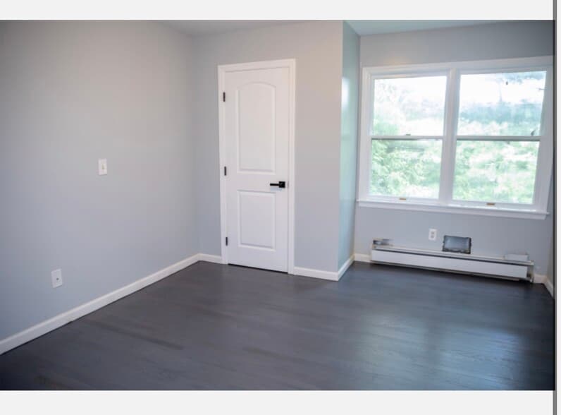 Building Photo - 11 Cozy Glen Ct