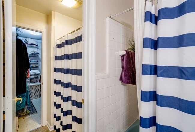 Building Photo - 4108 Norman Rd