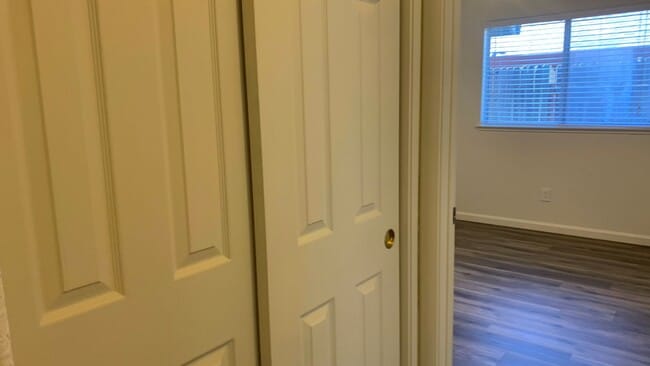 Building Photo - Adorable well maintained 3 bedroom 2 bath ...