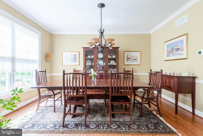 Building Photo - 4900 Hunt Field Dr