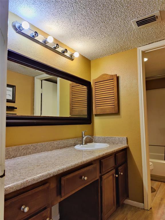 Building Photo - 8279 Sands Point Dr