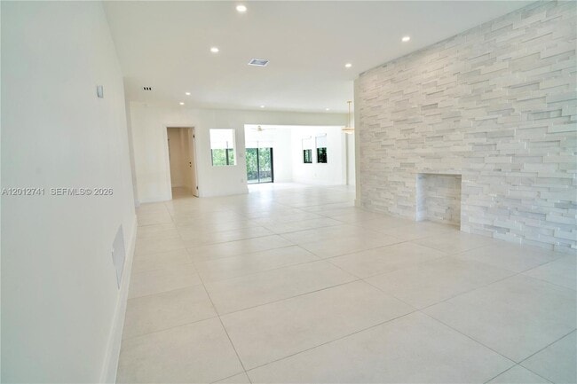 Building Photo - Carlyle Avenue, Surfside, FL 33154 - 4 BR 3 BA single-family home