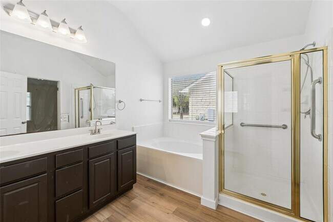 Building Photo - 1506 Cosmos Way