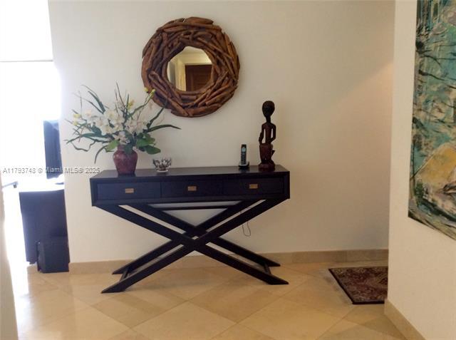 Building Photo - 155 Ocean Lane Dr