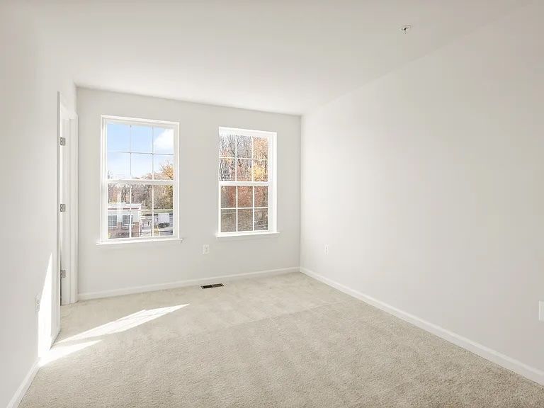 Building Photo - 9614 Weshire Dr