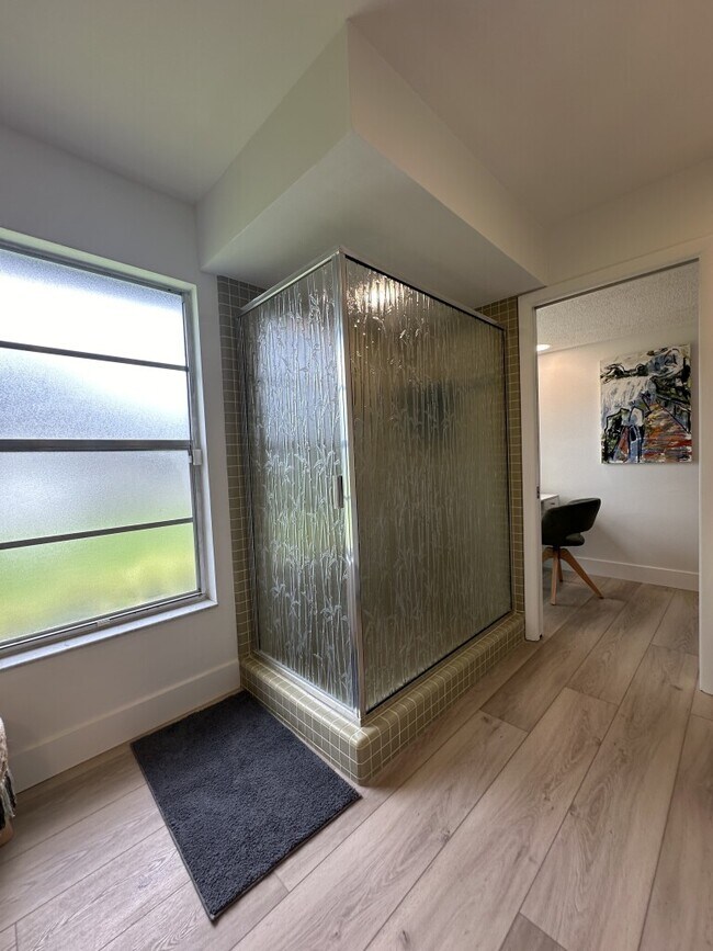 Building Photo - 2780 Landmark Dr