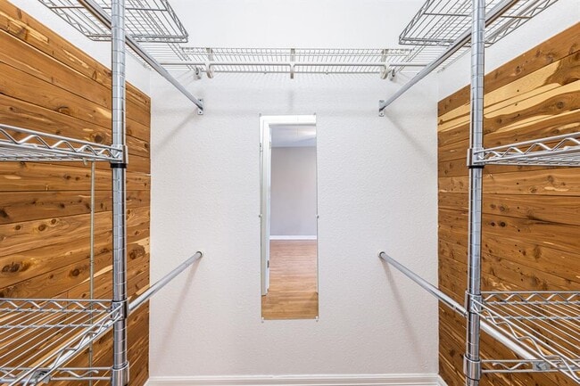 Building Photo - 12914 Pegasus St