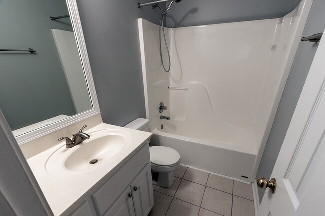 Building Photo - Home for rent in Taylor Ridge