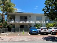 Building Photo - SPACIOUS 1BR/1BA CONDO WITH W&amp;D AND ASSIGNED PARKING