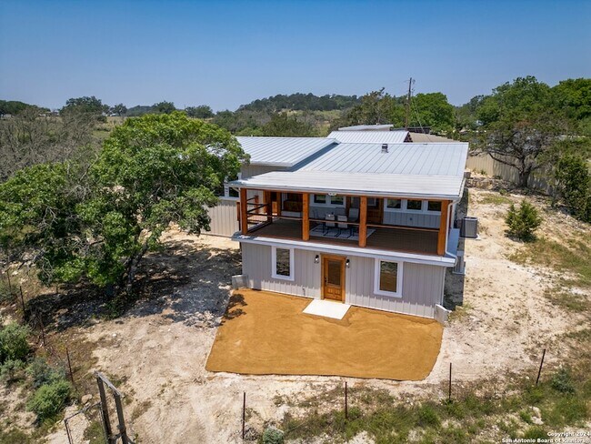 Building Photo - 111 Stony Hills Rd