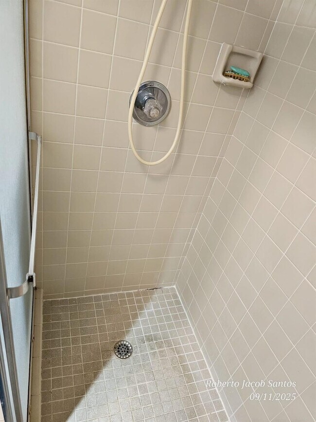 Building Photo - 23305 Barwood Ln N