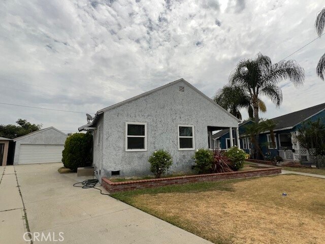 Building Photo - 8379 La Villa St