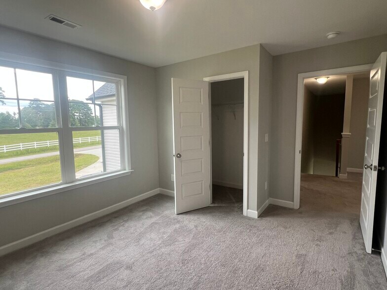 Bedroom 2 - 620 Ballance Rd